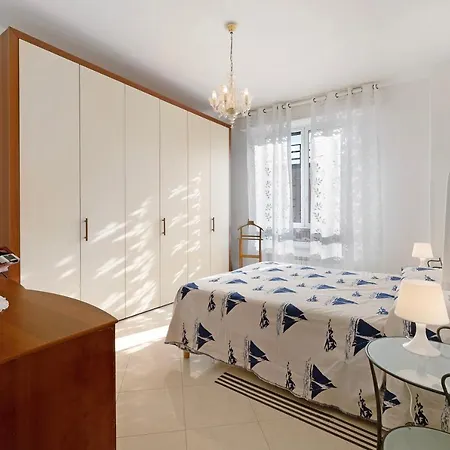 Lägenhet Attico Cielo E Mare